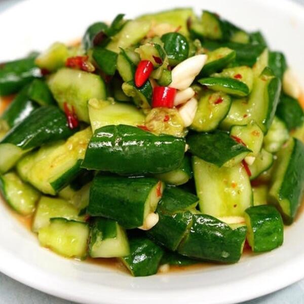 Cucumber w. Special Sauce 涼拌小黃瓜
